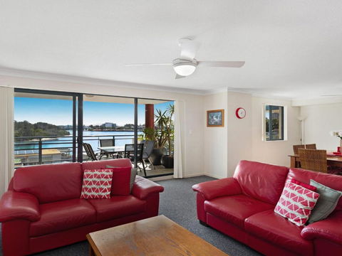 Spinnaker 102 On The Lake! - Accommodation Batemans Bay 2