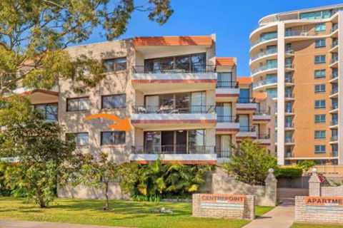 Centrepoint 1 CBD Location - Accommodation Batemans Bay 0