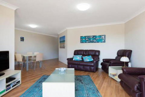 Centrepoint 1 CBD Location - Accommodation Batemans Bay 5
