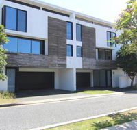 3 / 26 West Street CBD Location - Accommodation Batemans Bay