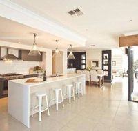 Getaway on Poplars Comfortable  well appointed - Accommodation Batemans Bay