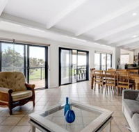 2 Cliff Road - Accommodation Batemans Bay