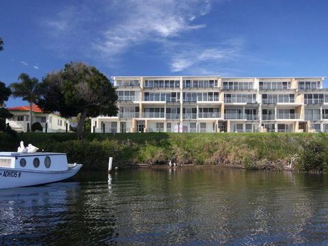Regatta 13 - Accommodation Batemans Bay 6