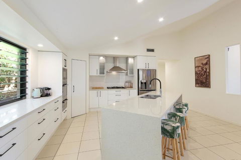 20 Avalon Street Coolum Beach Pets Welcome - Accommodation Batemans Bay 3