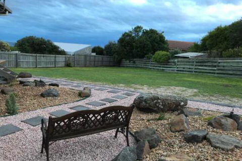 OCEAN BREEZE - Accommodation Batemans Bay 0