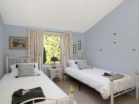 Warrington Park Bendooley Hill - Accommodation Batemans Bay 6