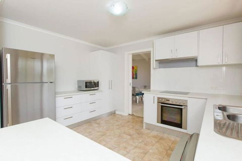 Bimbadeen - Accommodation Batemans Bay 2