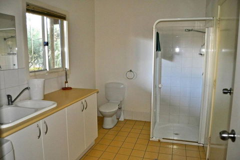 Sheoak Holiday Home - Accommodation Batemans Bay 2