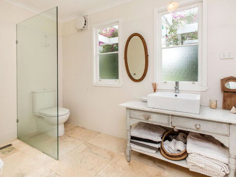 BARRIMA SOMERS BEACH - Accommodation Batemans Bay 5