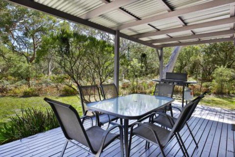 Wildwood Pet Friendly 5 Mins To Beach - Accommodation Batemans Bay 0