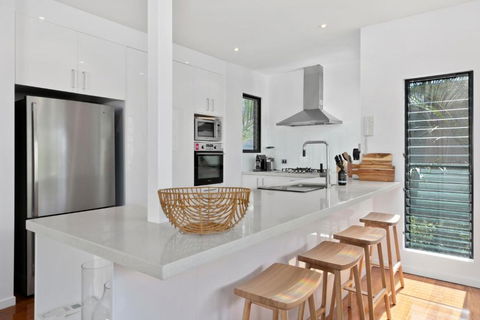 Holiday Hideaway Sunshine Beach - Accommodation Batemans Bay 1