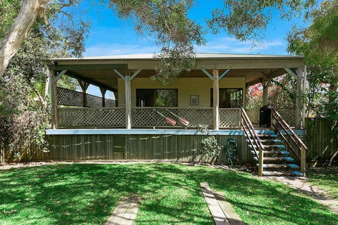 The Beach House Sunshine Beach - Accommodation Batemans Bay 4