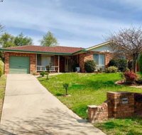 Tidy Home in a Leafy Suburb Great Location - Accommodation Batemans Bay