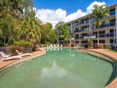 RED COWRIE 321atPALM COVE - Accommodation Batemans Bay 0