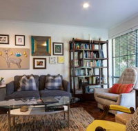 Laurens Place - Accommodation Batemans Bay