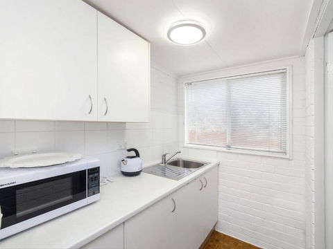 The Secret Garden 7a Cadell St - Accommodation Batemans Bay 4
