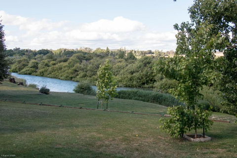 Longford Riverside Caravan Park - Accommodation Batemans Bay 4