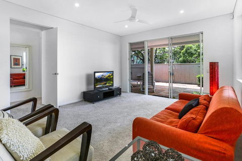 Enjoy The Views Sunshine Beach - Accommodation Batemans Bay 6