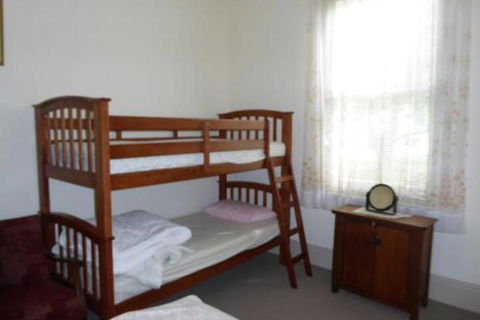 Claremont Farmhouse - Accommodation Batemans Bay 2