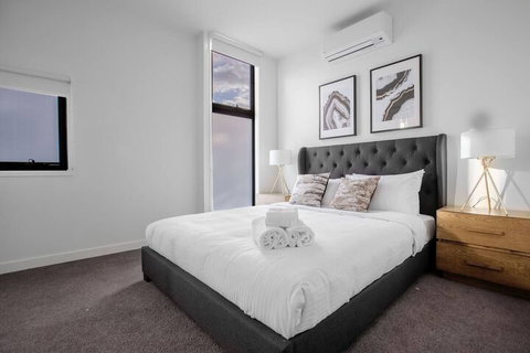 Delightful Townhouse Stay@moonee Ponds + Parking - Accommodation Batemans Bay 6
