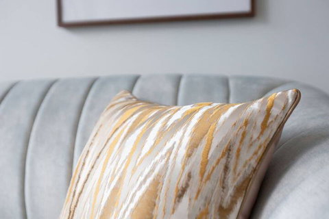 Delightful Townhouse Stay@moonee Ponds + Parking - Accommodation Batemans Bay 2