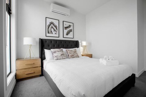 Delightful Townhouse Stay@moonee Ponds + Parking - Accommodation Batemans Bay 4