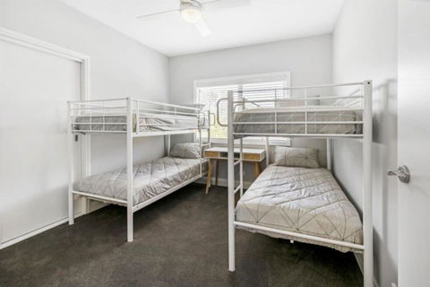 HALE KUPA Rye Beach House Spa Table Tennis - Accommodation Batemans Bay 3