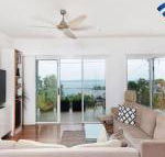 Embracing DutchiesatNelsons Bay - Accommodation Batemans Bay