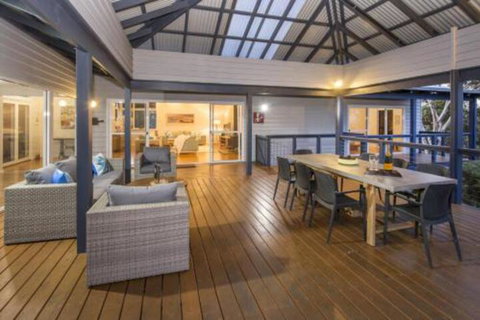 EeBee House - Accommodation Batemans Bay 4