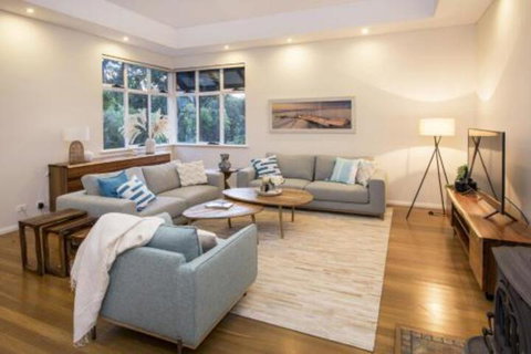 EeBee House - Accommodation Batemans Bay 7