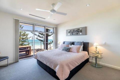 ULTIMA At The Bay Glenelg Absolute Beachfront - Accommodation Batemans Bay 6