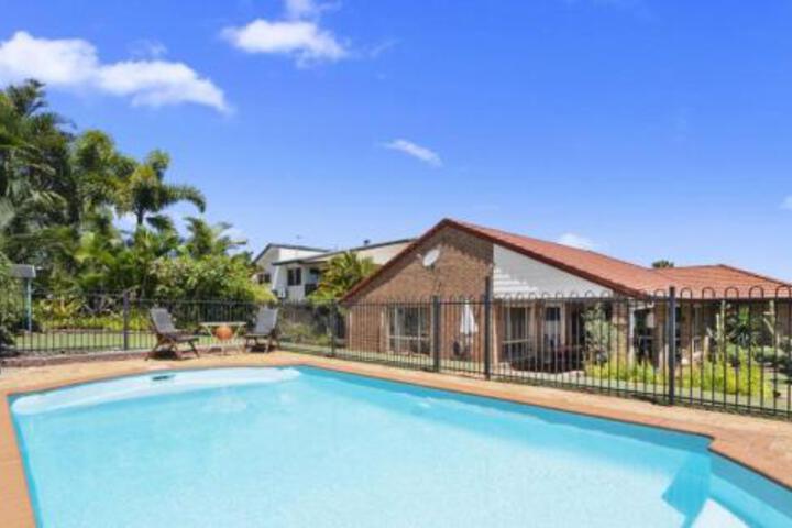 Welsby QLD Accommodation Batemans Bay