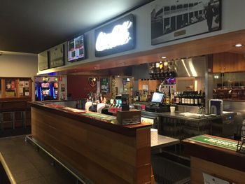 Duke Of Kent Hotel - Accommodation Batemans Bay 4