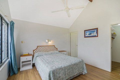Galleries 3 - 3/28 Peregian Esplanade - Accommodation Batemans Bay 4