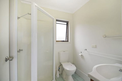 Galleries 3 - 3/28 Peregian Esplanade - Accommodation Batemans Bay 2