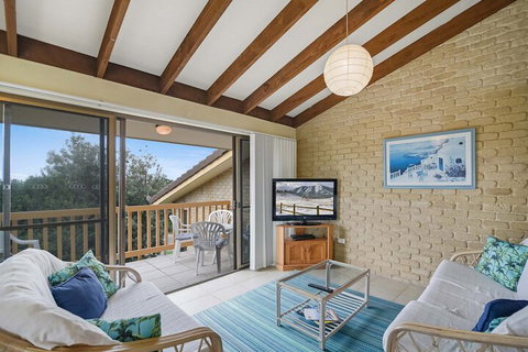 Galleries 3 - 3/28 Peregian Esplanade - Accommodation Batemans Bay 6