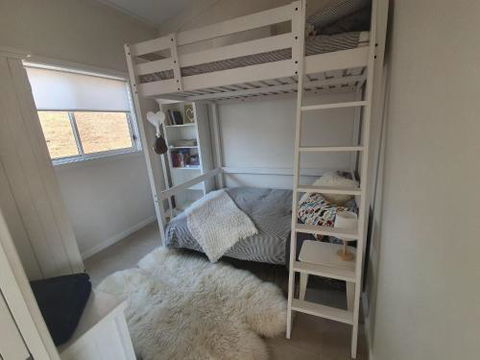 Oakey Creek HV Country Retreat Walk To Wine Tasting - Accommodation Batemans Bay 0