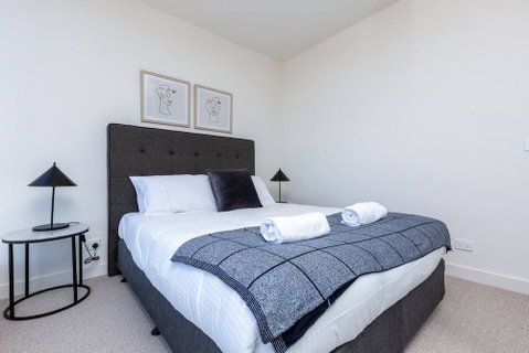 The Lively City 2bed 2 Bath APT @footscray - Accommodation Batemans Bay 1