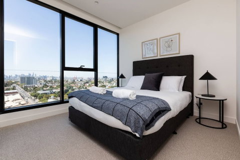 The Lively City 2bed 2 Bath APT @footscray - Accommodation Batemans Bay 6