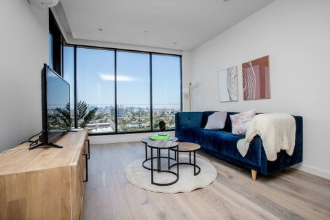 The Lively City 2bed 2 Bath APT @footscray - Accommodation Batemans Bay 4