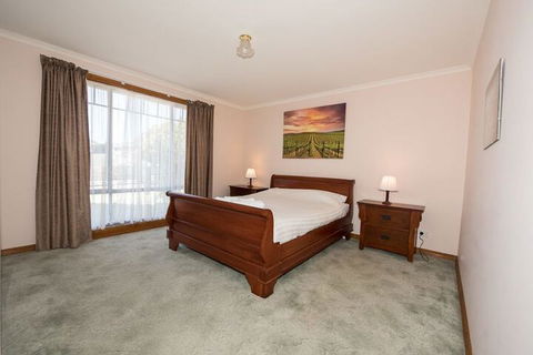 Chillax - Accommodation Batemans Bay 6