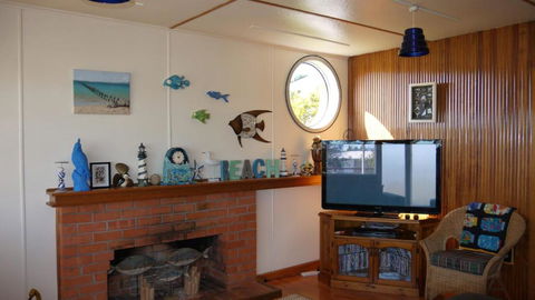 The Love Shack Bridport - Accommodation Batemans Bay 5