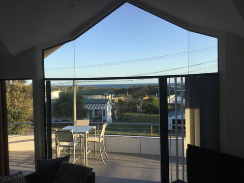 The Boat House - Accommodation Batemans Bay 7
