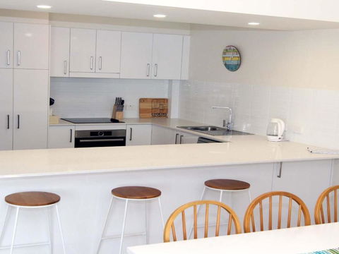 Kanandah 5 By The Lake! - Accommodation Batemans Bay 5