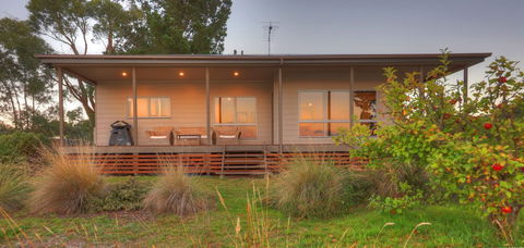 Tides Reach - Essentially Tas Dover - Accommodation Batemans Bay 0