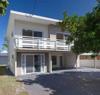 SeaHaven 2 Richardson Ave Large home with Aircon Smart TV WIFI Netflix  Boat Parking - Accommodation Batemans Bay