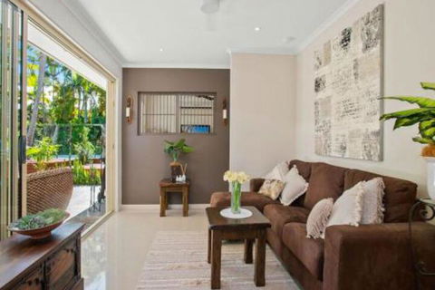 Tropical Oasis - Accommodation Batemans Bay 2