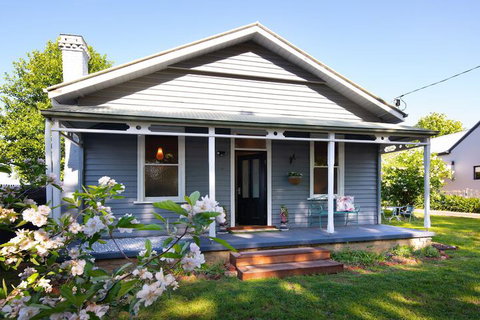Wayward Cottage - Accommodation Batemans Bay 1