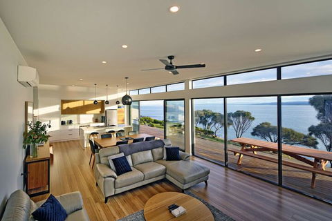 Freycinet Coastal Retreat - Accommodation Batemans Bay 5