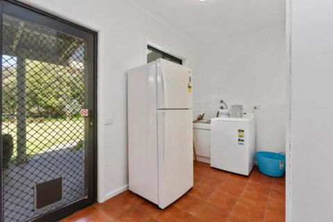 MERMAIDS On MARENGO Large Home With Wifi - Accommodation Batemans Bay 5